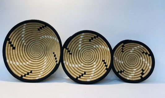 Brown fruit baskets/ Ebibbo