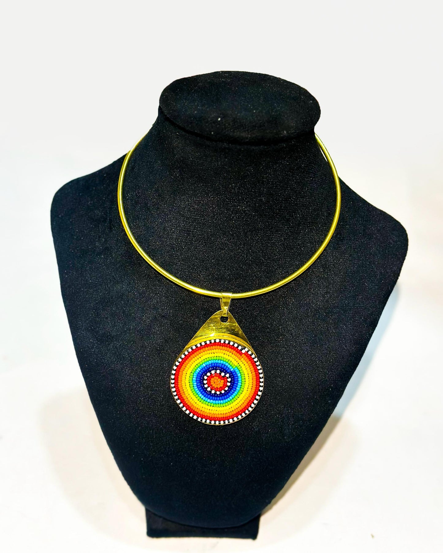 Beaded metallic necklace