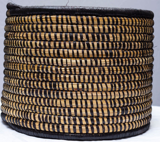 Plant holder basket