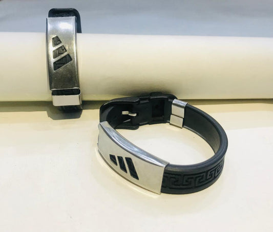 Leather bracelet