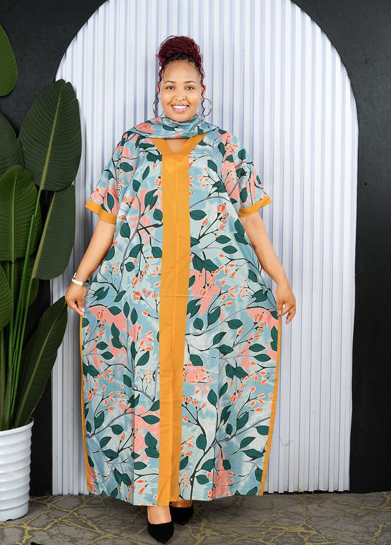 Freestyle dress with head wrap