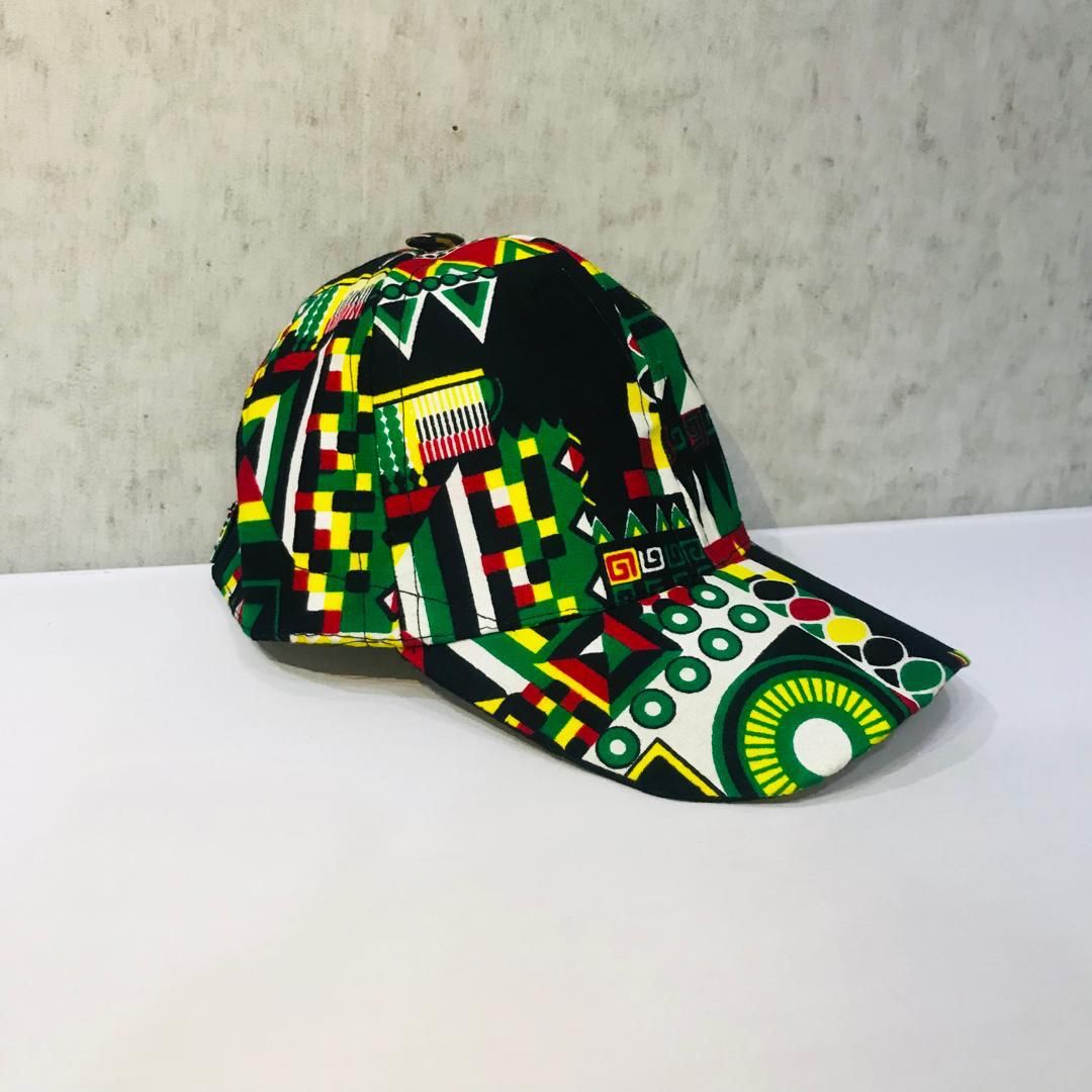 Caps